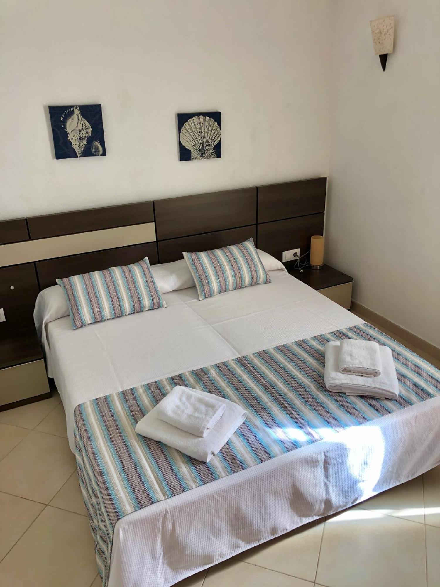 Solmar Menorcacom Apartamento 2 Dormitorios Cala'N Bosch  Exteriör bild